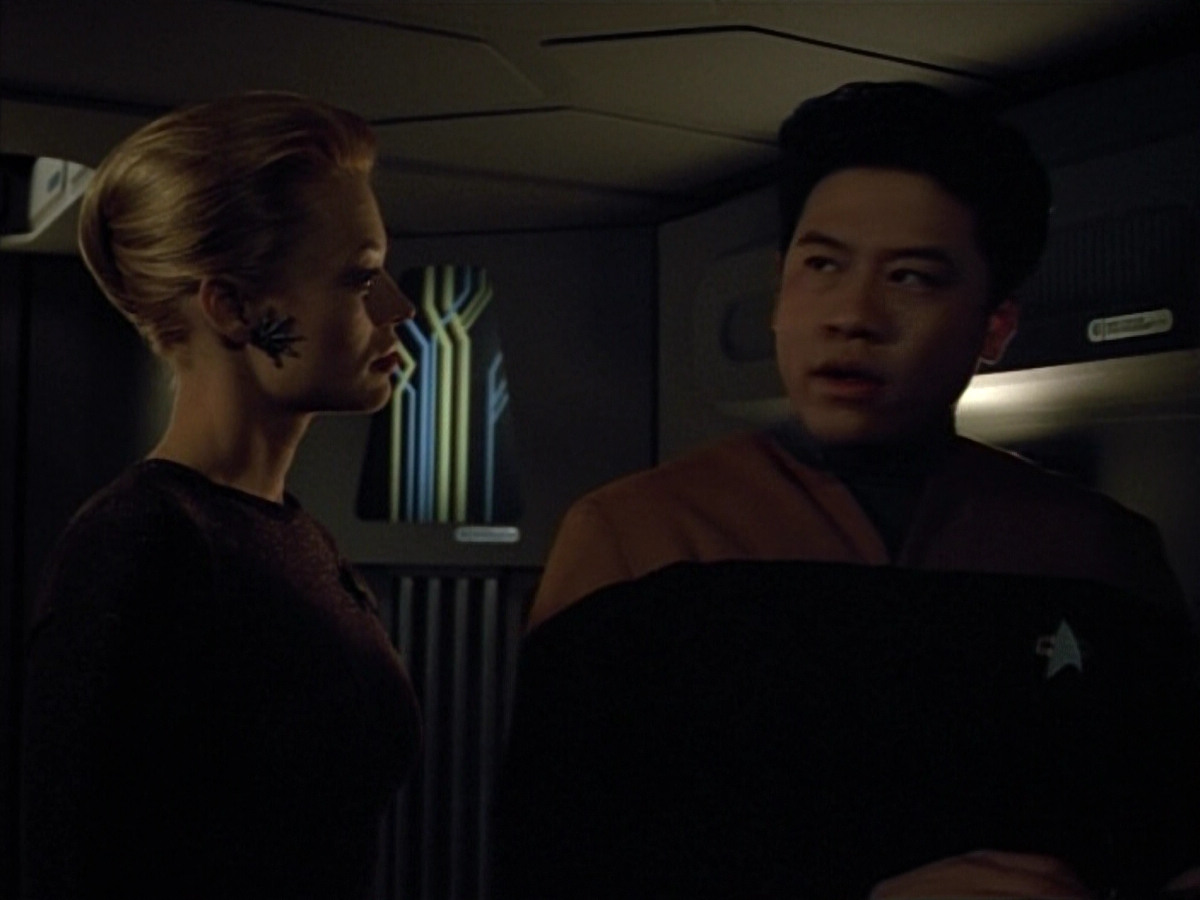 extant_StarTrek_VOY_4x13-WakingMoments_00155.jpg