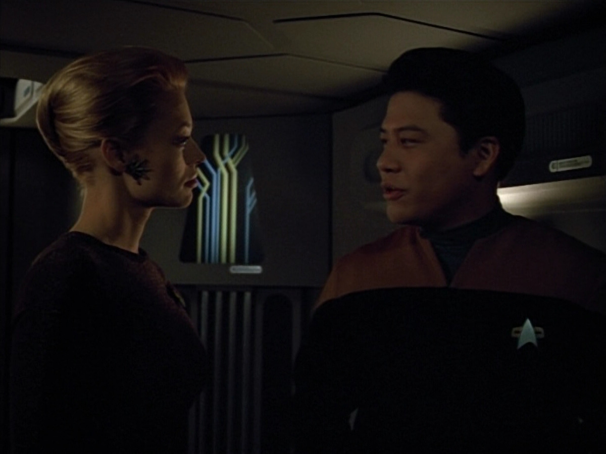 extant_StarTrek_VOY_4x13-WakingMoments_00159.jpg