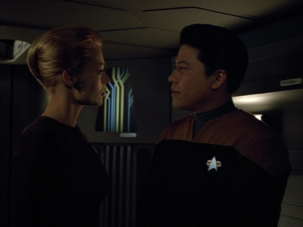 extant_StarTrek_VOY_4x13-WakingMoments_00169.jpg