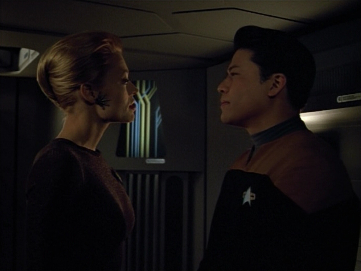 extant_StarTrek_VOY_4x13-WakingMoments_00172.jpg