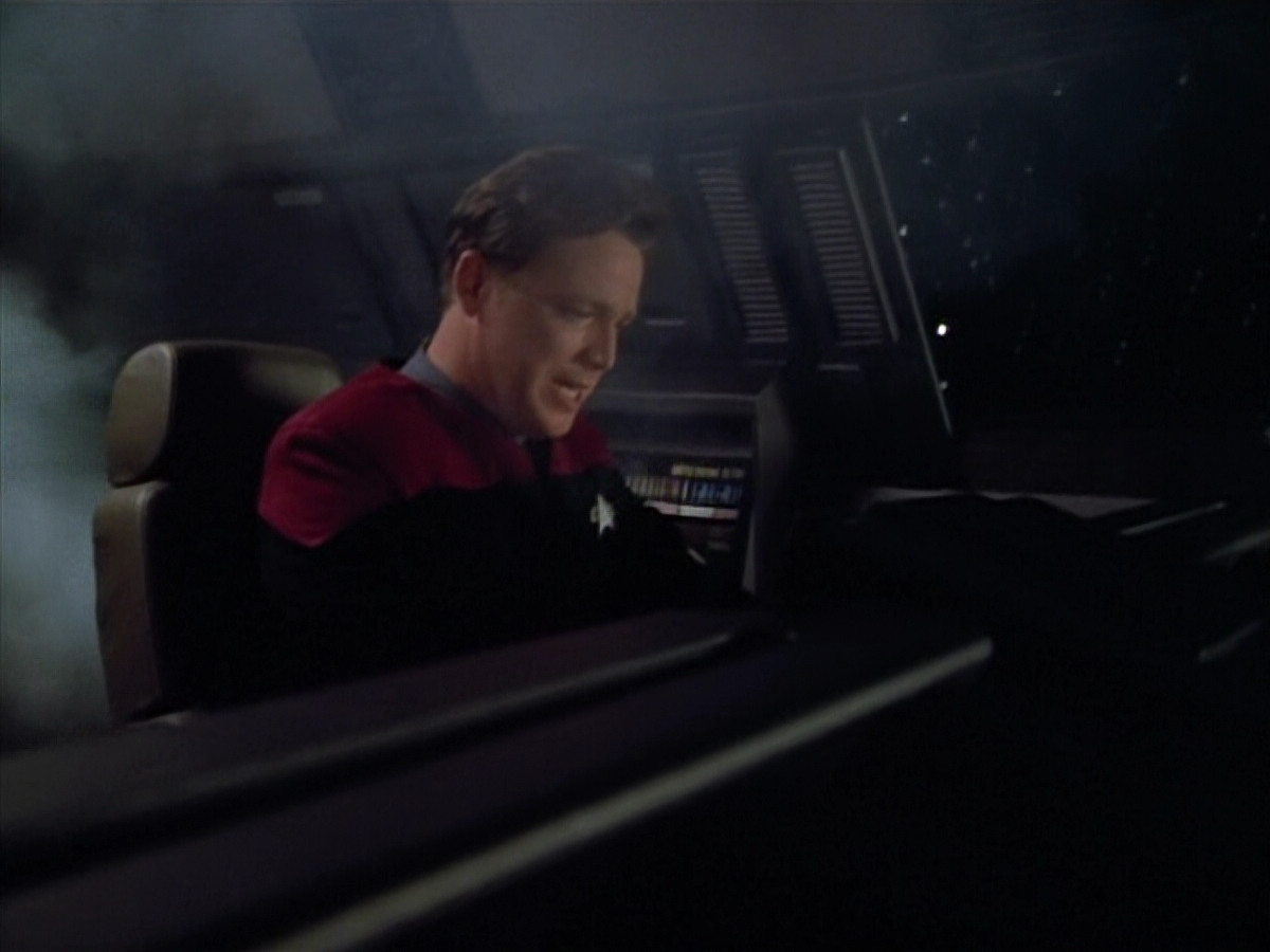 extant_StarTrek_VOY_4x13-WakingMoments_00200.jpg