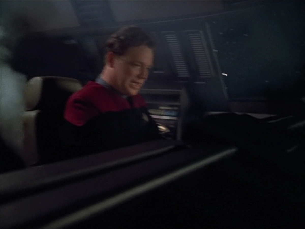 extant_StarTrek_VOY_4x13-WakingMoments_00201.jpg
