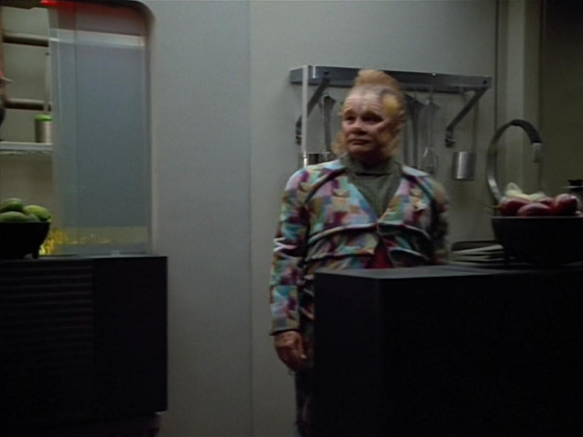 extant_StarTrek_VOY_4x13-WakingMoments_00238.jpg