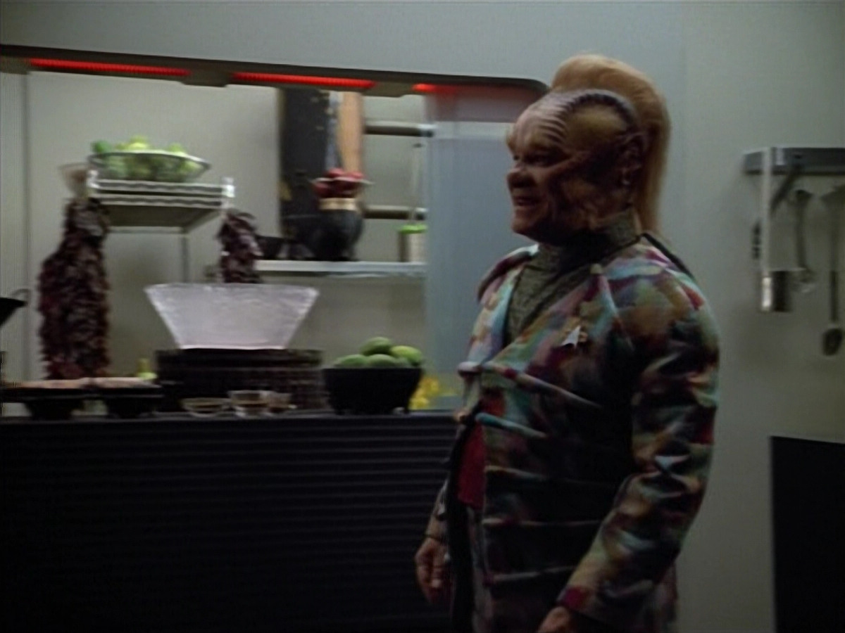 extant_StarTrek_VOY_4x13-WakingMoments_00241.jpg