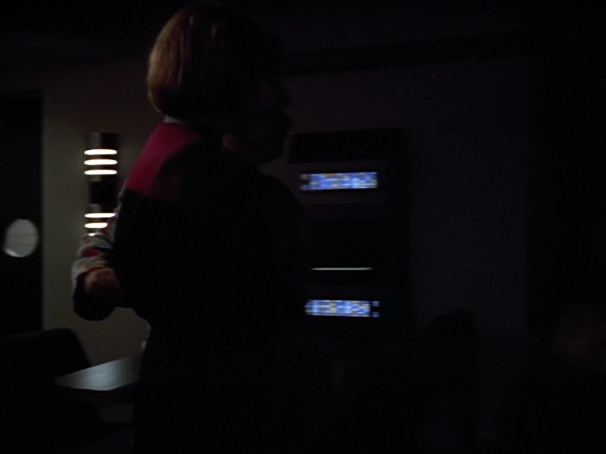 extant_StarTrek_VOY_4x13-WakingMoments_00266.jpg