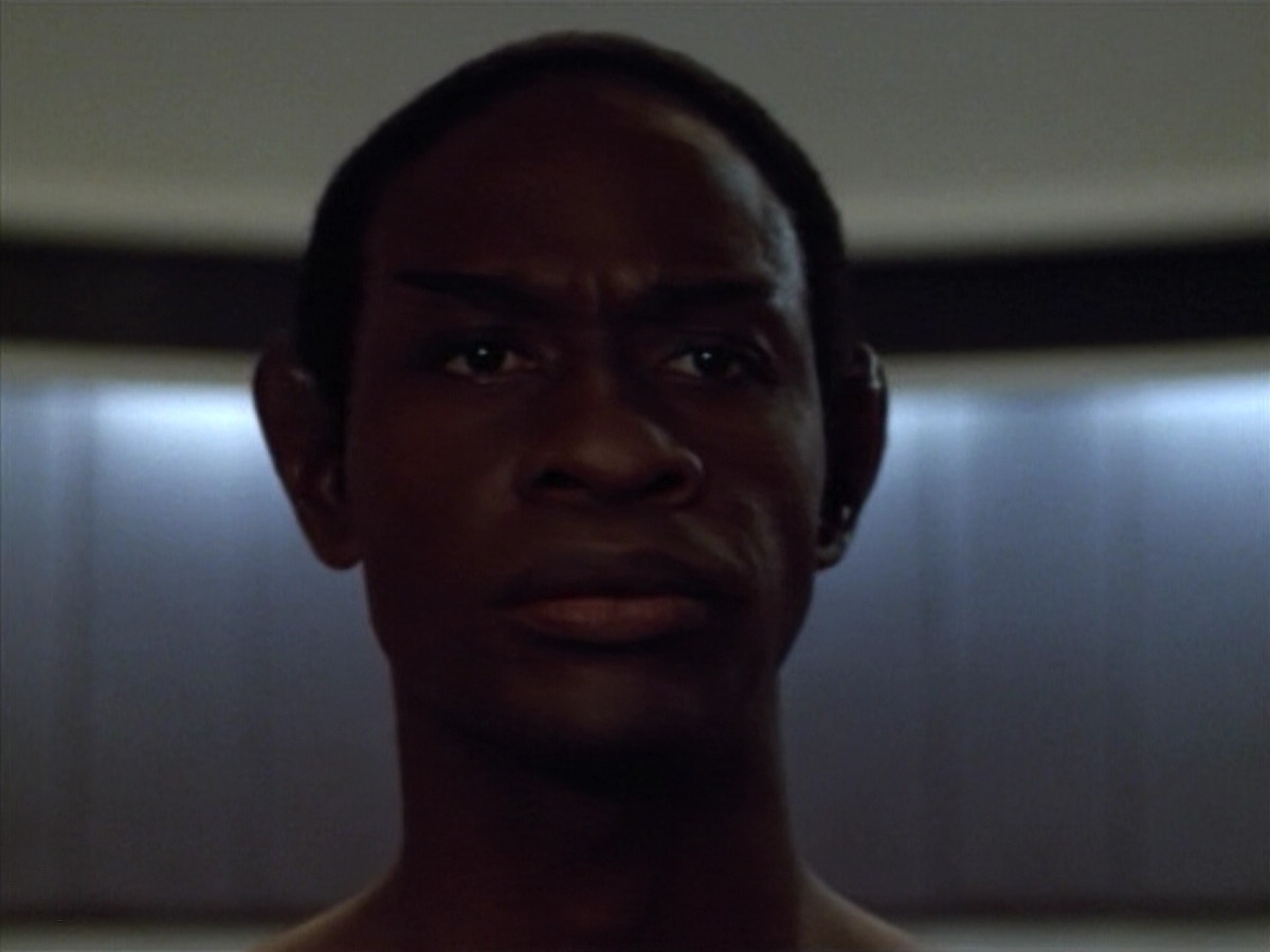 extant_StarTrek_VOY_4x13-WakingMoments_00276.jpg