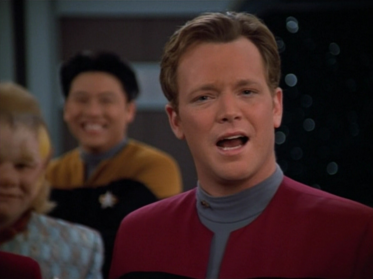 extant_StarTrek_VOY_4x13-WakingMoments_00290.jpg