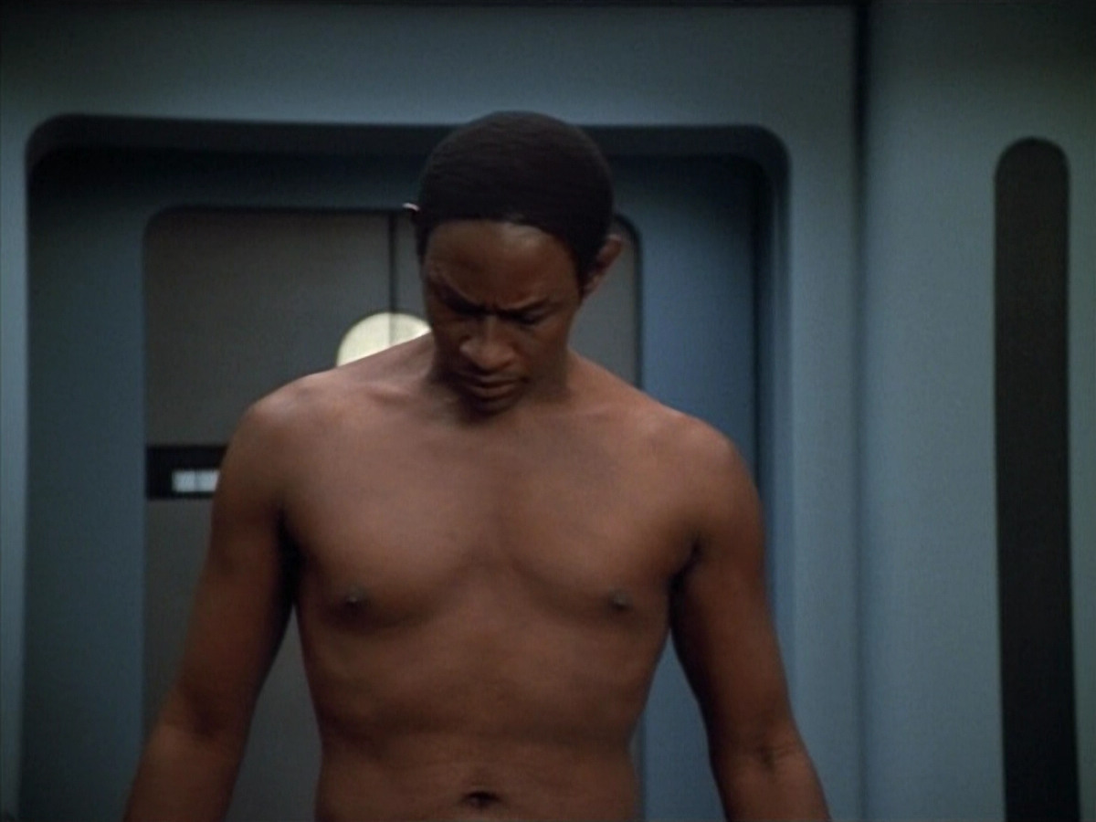 extant_StarTrek_VOY_4x13-WakingMoments_00300.jpg