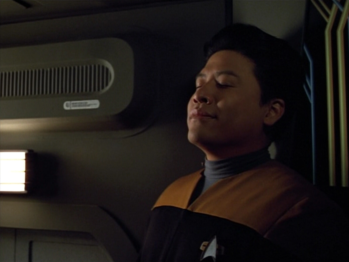 extant_StarTrek_VOY_4x13-WakingMoments_00369.jpg