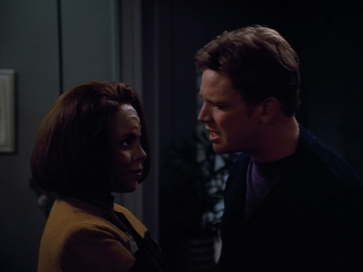 extant_StarTrek_VOY_4x13-WakingMoments_00611.jpg