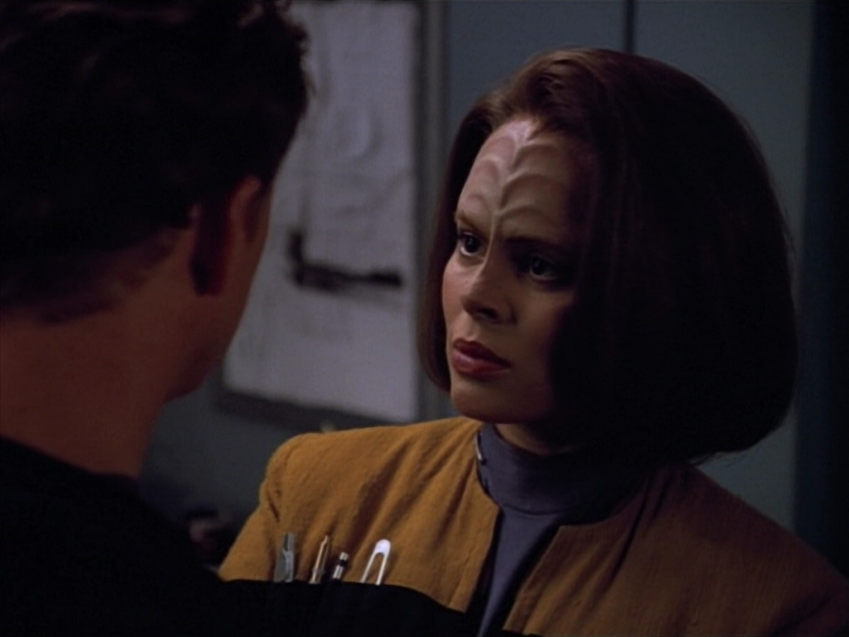 extant_StarTrek_VOY_4x13-WakingMoments_00663.jpg