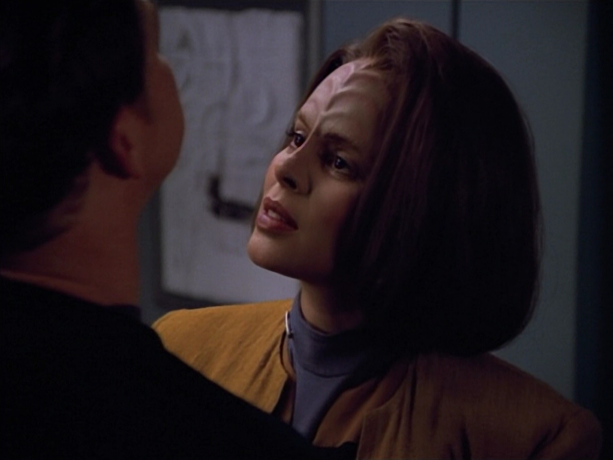 extant_StarTrek_VOY_4x13-WakingMoments_00693.jpg