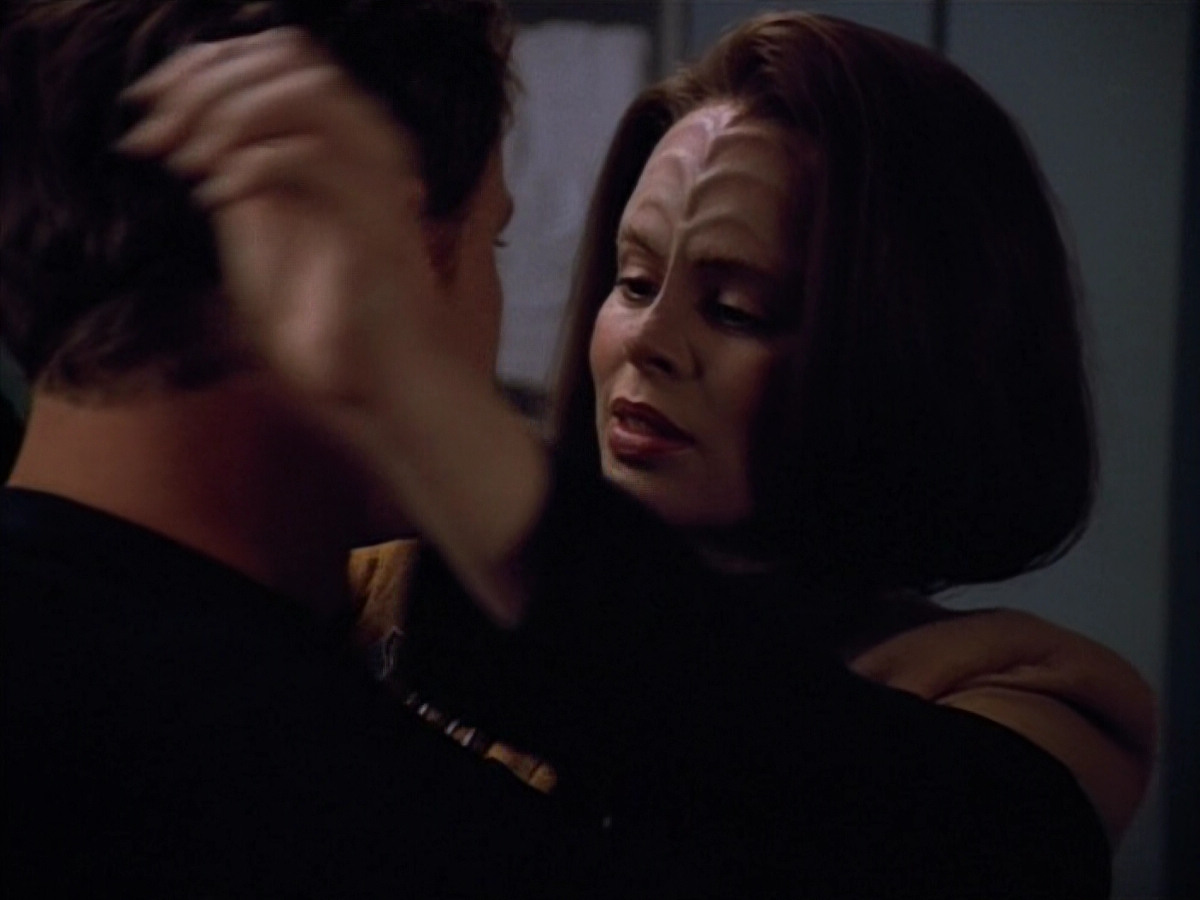 extant_StarTrek_VOY_4x13-WakingMoments_00701.jpg
