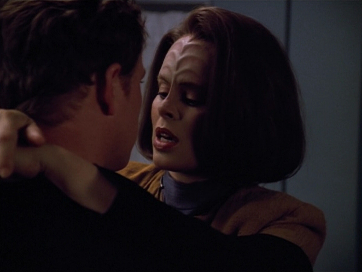 extant_StarTrek_VOY_4x13-WakingMoments_00704.jpg
