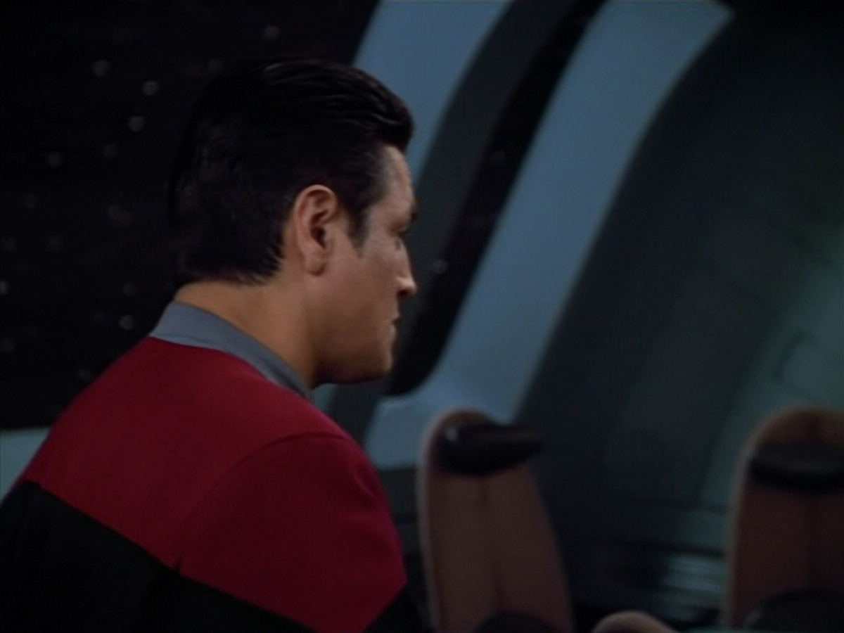 extant_StarTrek_VOY_4x13-WakingMoments_01299.jpg