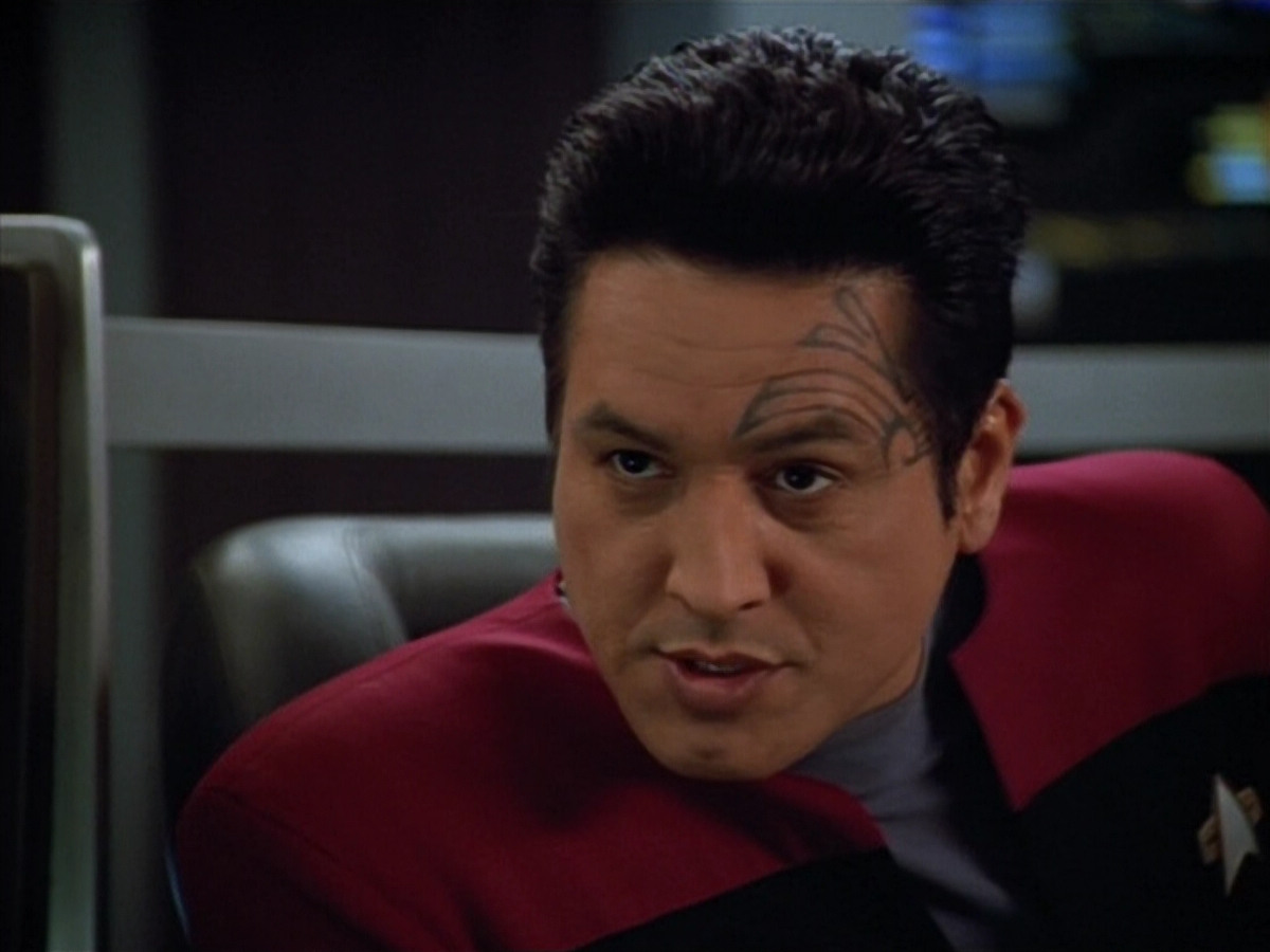 extant_StarTrek_VOY_4x13-WakingMoments_01816.jpg