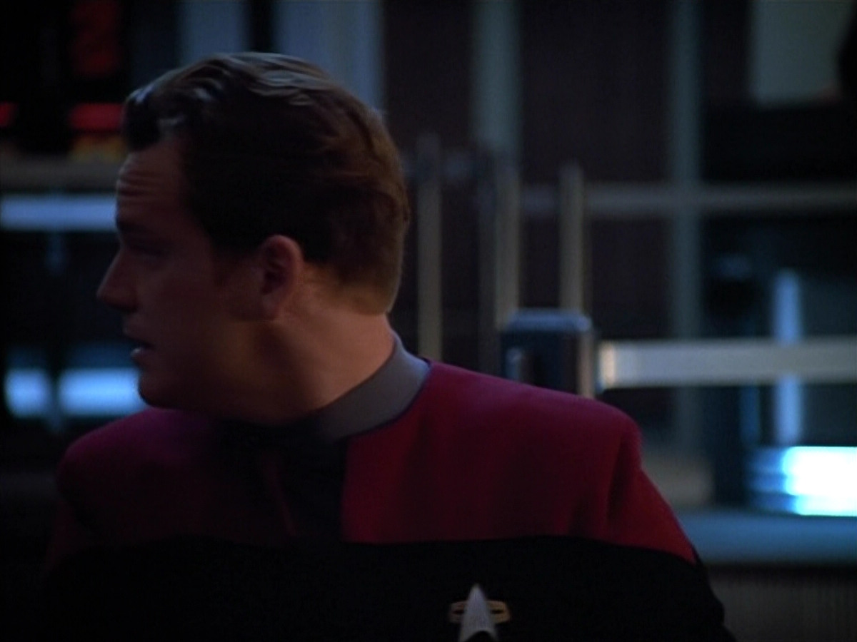 extant_StarTrek_VOY_4x13-WakingMoments_02114.jpg