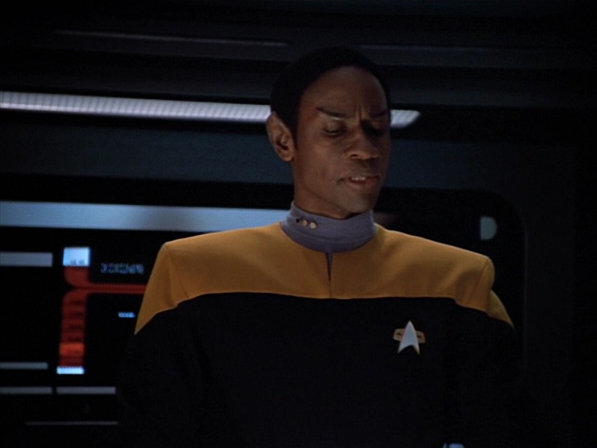extant_StarTrek_VOY_4x13-WakingMoments_02215.jpg