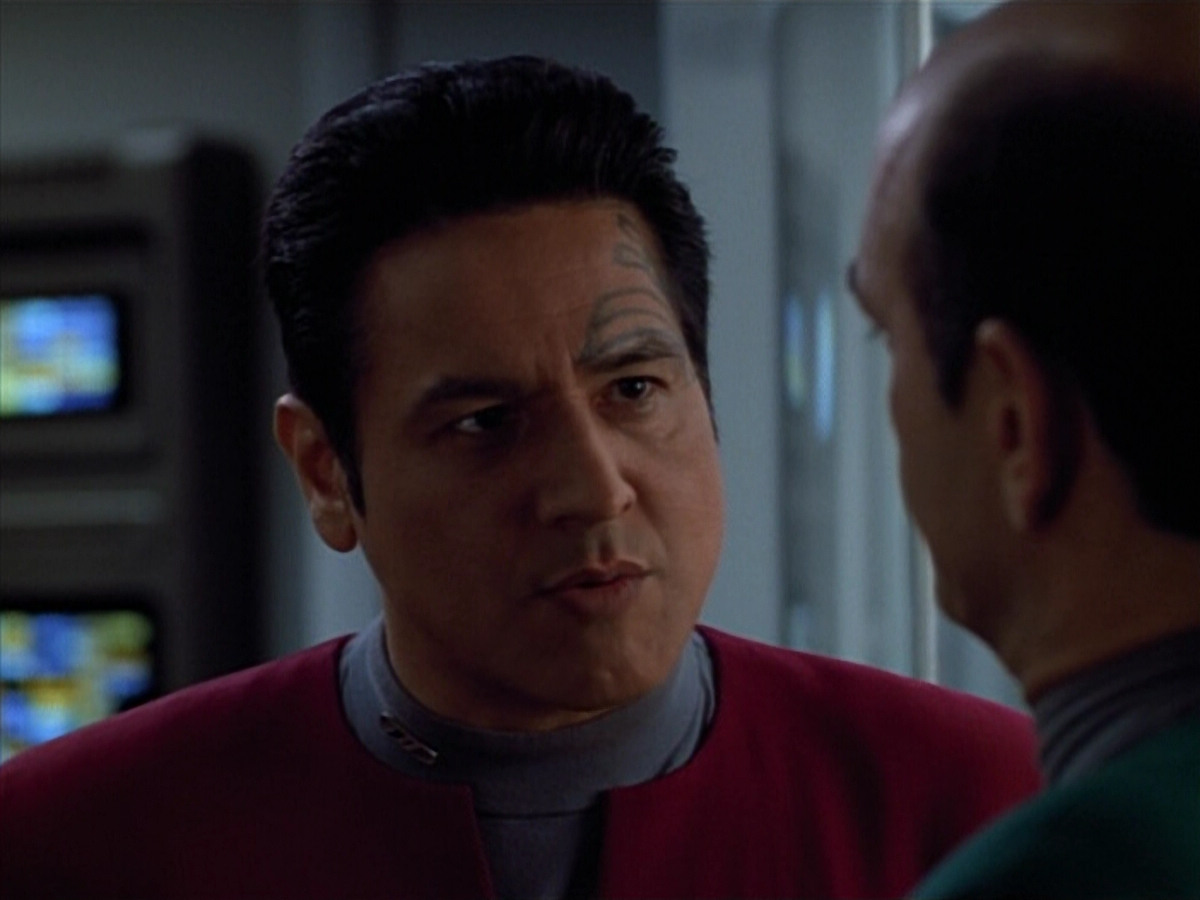 extant_StarTrek_VOY_4x13-WakingMoments_02501.jpg