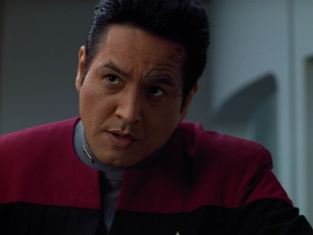extant_StarTrek_VOY_4x13-WakingMoments_02517.jpg