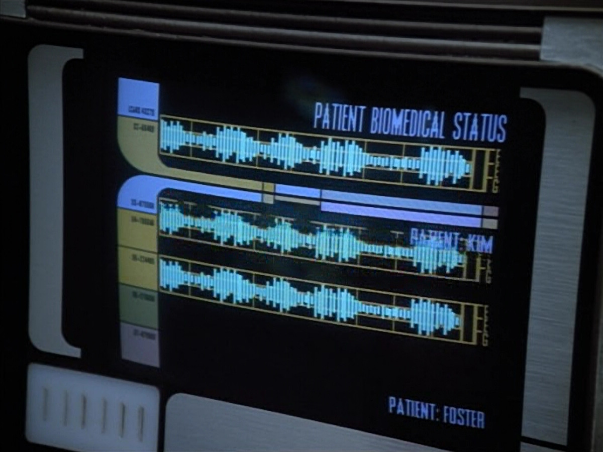 extant_StarTrek_VOY_4x13-WakingMoments_02531.jpg