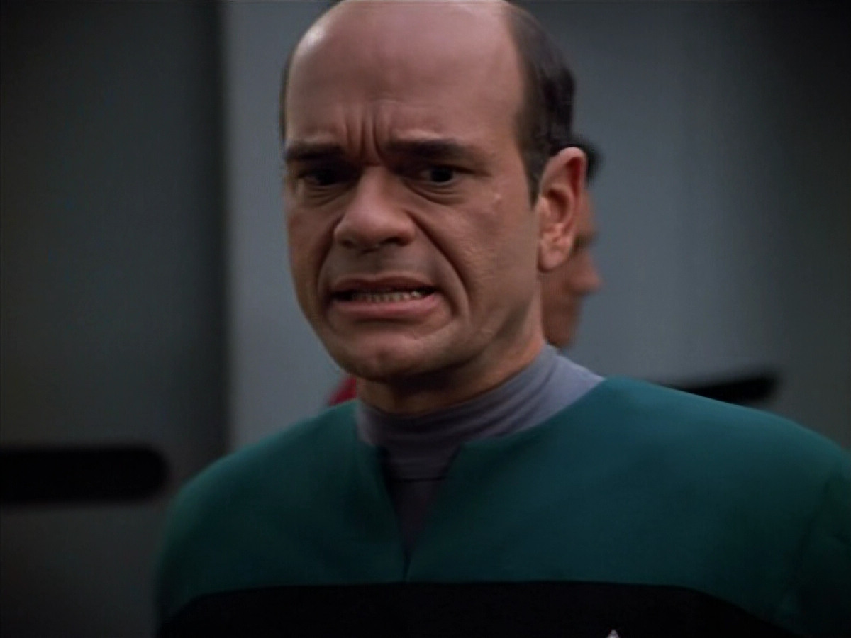 extant_StarTrek_VOY_4x13-WakingMoments_02572.jpg