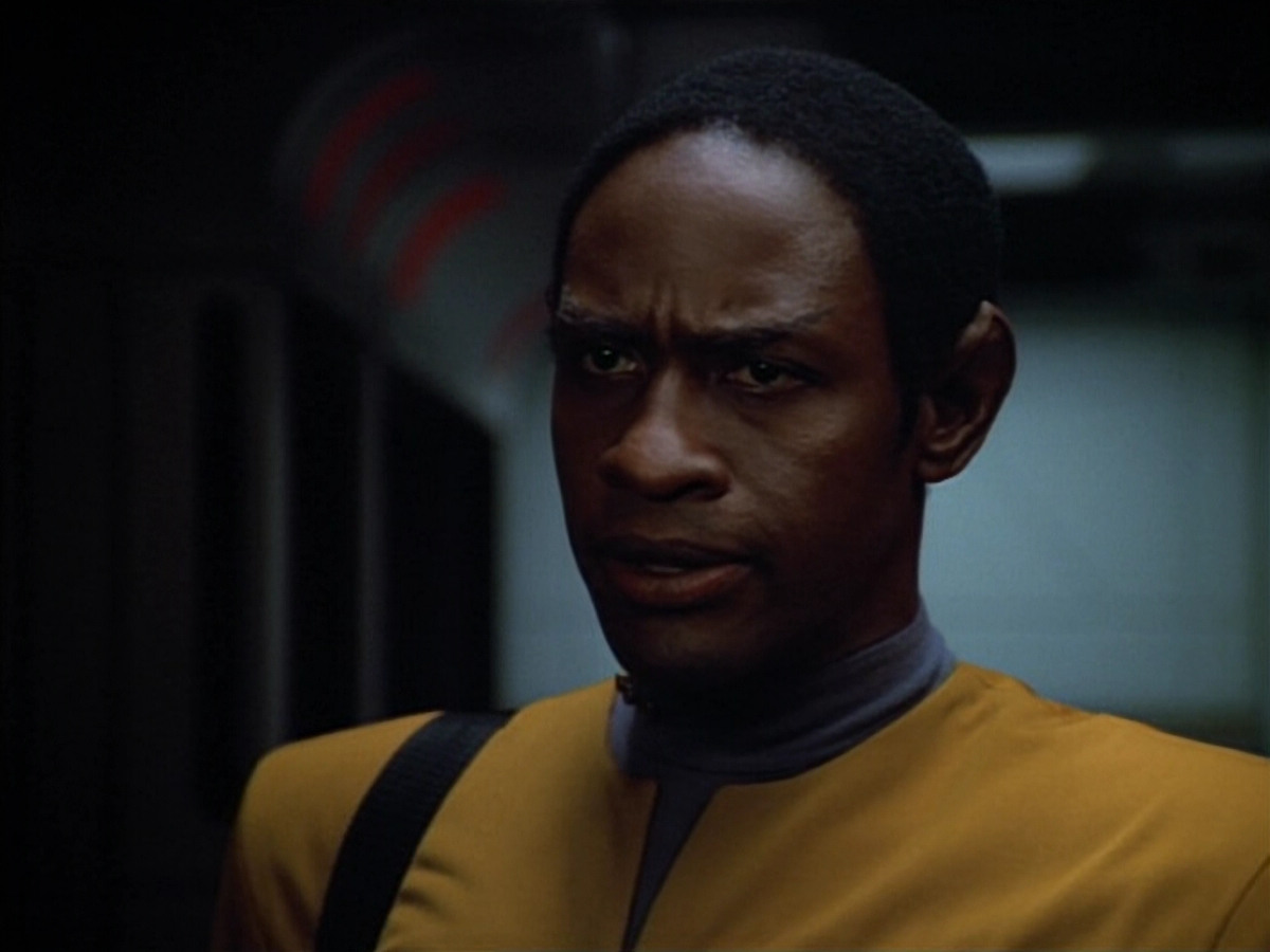 extant_StarTrek_VOY_4x13-WakingMoments_03078.jpg