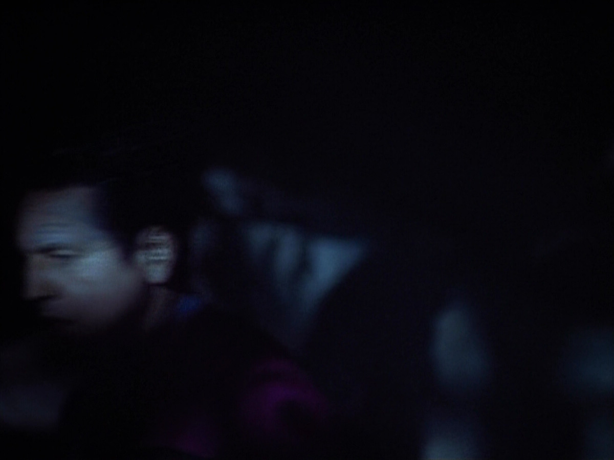 extant_StarTrek_VOY_4x13-WakingMoments_03483.jpg