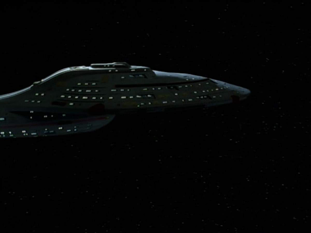 extant_StarTrek_VOY_4x13-WakingMoments_03681.jpg