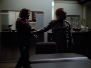 Filename=extant_StarTrek_VOY_4x13-WakingMoments_00255.jpg
Filesize=141KiB
Dimensions=1200x900
Date added=Sep 14, 2019 extant_StarTrek_VOY_4x13-WakingMoments_00255.jpg