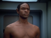 extant_StarTrek_VOY_4x13-WakingMoments_00319.jpg