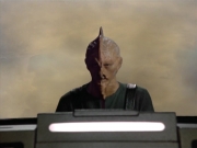 extant_StarTrek_VOY_4x13-WakingMoments_00352.jpg