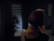 extant_StarTrek_VOY_4x13-WakingMoments_00637.jpg