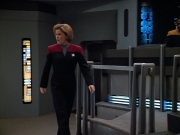 extant_StarTrek_VOY_4x13-WakingMoments_00835.jpg