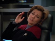 extant_StarTrek_VOY_4x13-WakingMoments_00859.jpg
