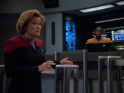 extant_StarTrek_VOY_4x13-WakingMoments_00956.jpg