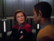 extant_StarTrek_VOY_4x13-WakingMoments_00999.jpg