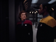 Filename=extant_StarTrek_VOY_4x13-WakingMoments_01083.jpg
Filesize=131KiB
Dimensions=1200x900
Date added=Sep 14, 2019 extant_StarTrek_VOY_4x13-WakingMoments_01083.jpg
