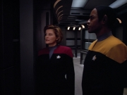 Filename=extant_StarTrek_VOY_4x13-WakingMoments_01084.jpg
Filesize=129KiB
Dimensions=1200x900
Date added=Sep 14, 2019 extant_StarTrek_VOY_4x13-WakingMoments_01084.jpg