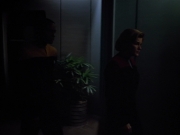 Filename=extant_StarTrek_VOY_4x13-WakingMoments_01096.jpg
Filesize=92KiB
Dimensions=1200x900
Date added=Sep 14, 2019 extant_StarTrek_VOY_4x13-WakingMoments_01096.jpg