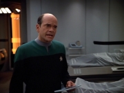 extant_StarTrek_VOY_4x13-WakingMoments_01178.jpg
