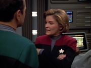 Filename=extant_StarTrek_VOY_4x13-WakingMoments_01182.jpg
Filesize=156KiB
Dimensions=1200x900
Date added=Sep 14, 2019 extant_StarTrek_VOY_4x13-WakingMoments_01182.jpg