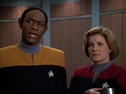 Filename=extant_StarTrek_VOY_4x13-WakingMoments_01311.jpg
Filesize=145KiB
Dimensions=1200x900
Date added=Sep 14, 2019 extant_StarTrek_VOY_4x13-WakingMoments_01311.jpg