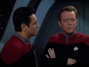 extant_StarTrek_VOY_4x13-WakingMoments_01334.jpg