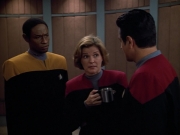 Filename=extant_StarTrek_VOY_4x13-WakingMoments_01414.jpg
Filesize=131KiB
Dimensions=1200x900
Date added=Sep 14, 2019 extant_StarTrek_VOY_4x13-WakingMoments_01414.jpg