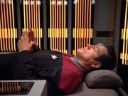 extant_StarTrek_VOY_4x13-WakingMoments_01471.jpg