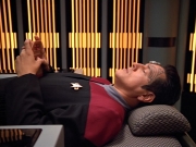 extant_StarTrek_VOY_4x13-WakingMoments_01474.jpg