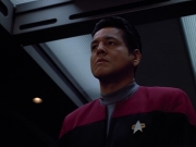 extant_StarTrek_VOY_4x13-WakingMoments_01517.jpg