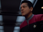 extant_StarTrek_VOY_4x13-WakingMoments_01523.jpg