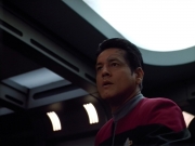 extant_StarTrek_VOY_4x13-WakingMoments_01529.jpg